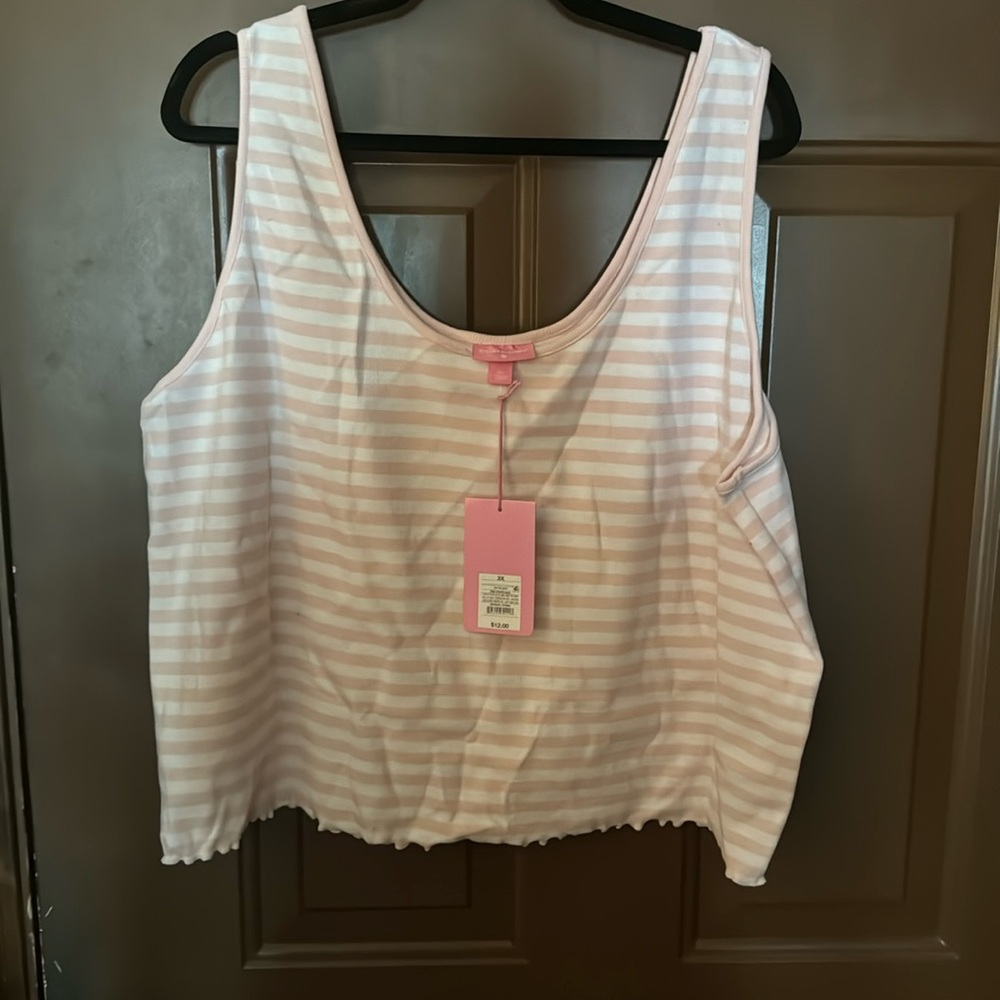 Stoney clover lane for target tank